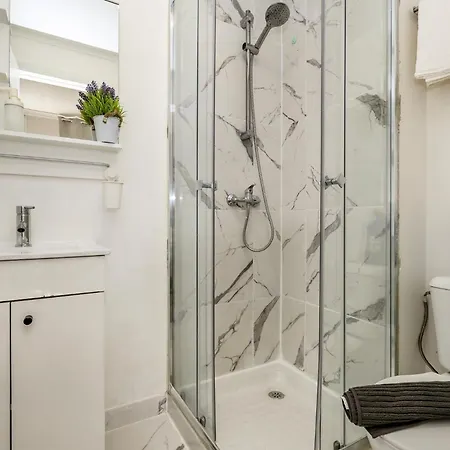 Maison Azur Gæstehus 3*